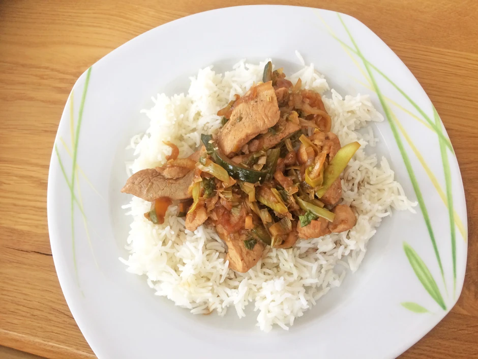 Pak Choi mit Putenfleisch