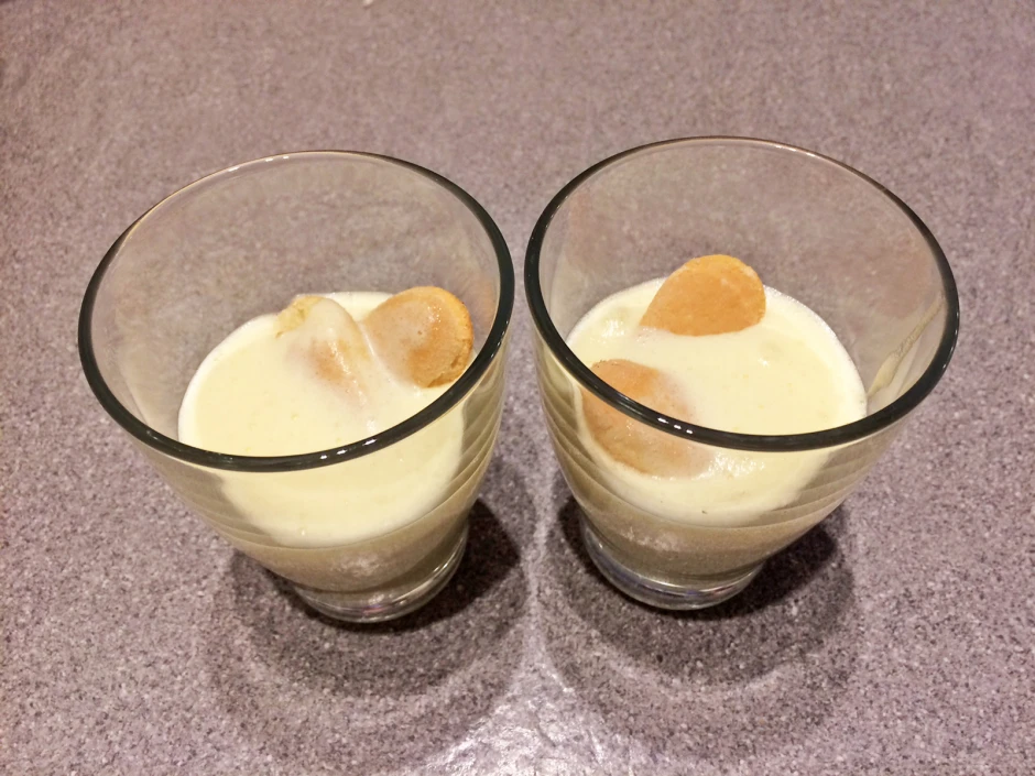 Vanillecreme mit Biskotten