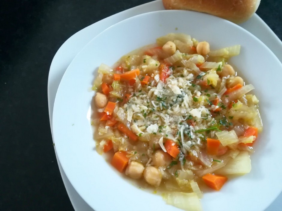 Einfache Gemüsesuppe