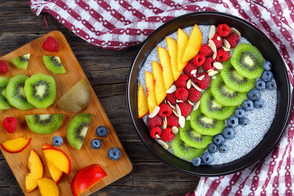 Smoothie Bowl mit Chiasamenpudding