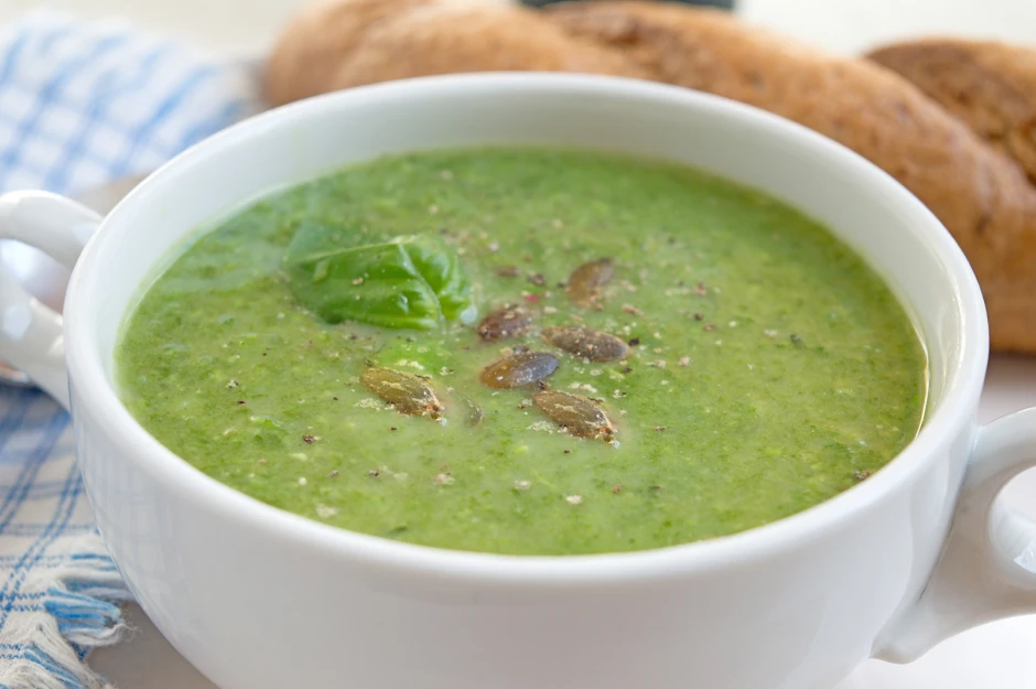 Erbsen-Spinat-Suppe