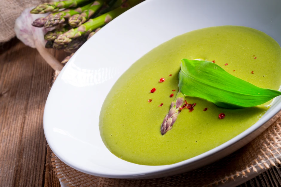 Grüne Spargelsuppe