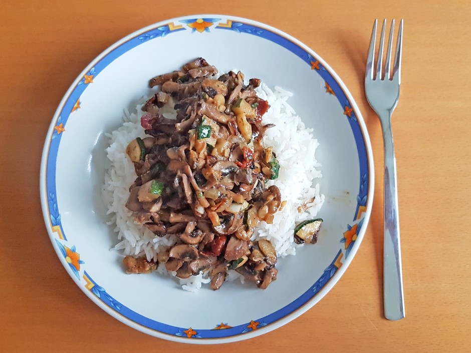 Cremiger Gemüsewok - vegan