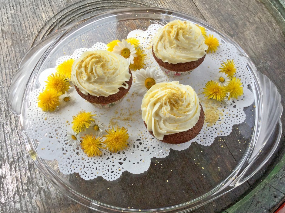 Kaffeemuffins mit Zitronentopping