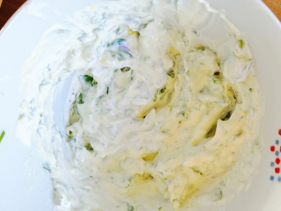 Wildkräuter Dip