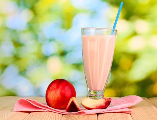 Nektarinen Shake mit Joghurt