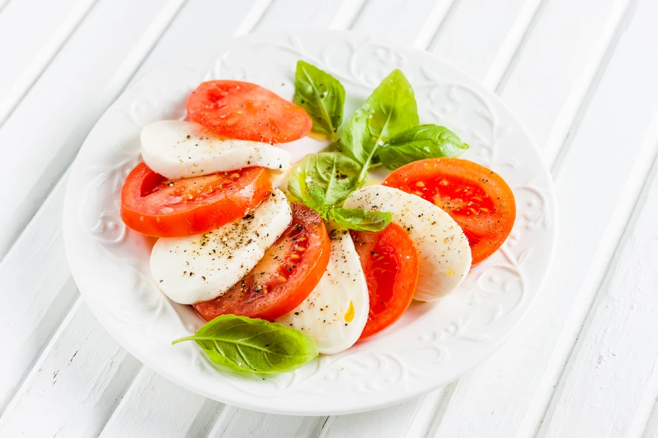 Tomaten-Mozzarella-Salat