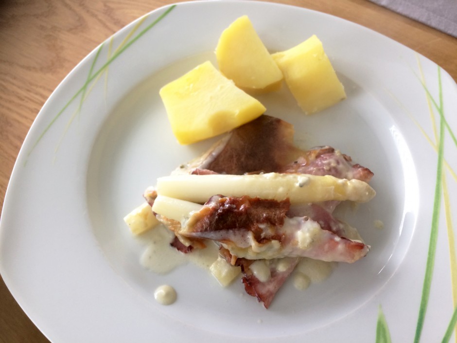 Spargel mit Gorgonzola