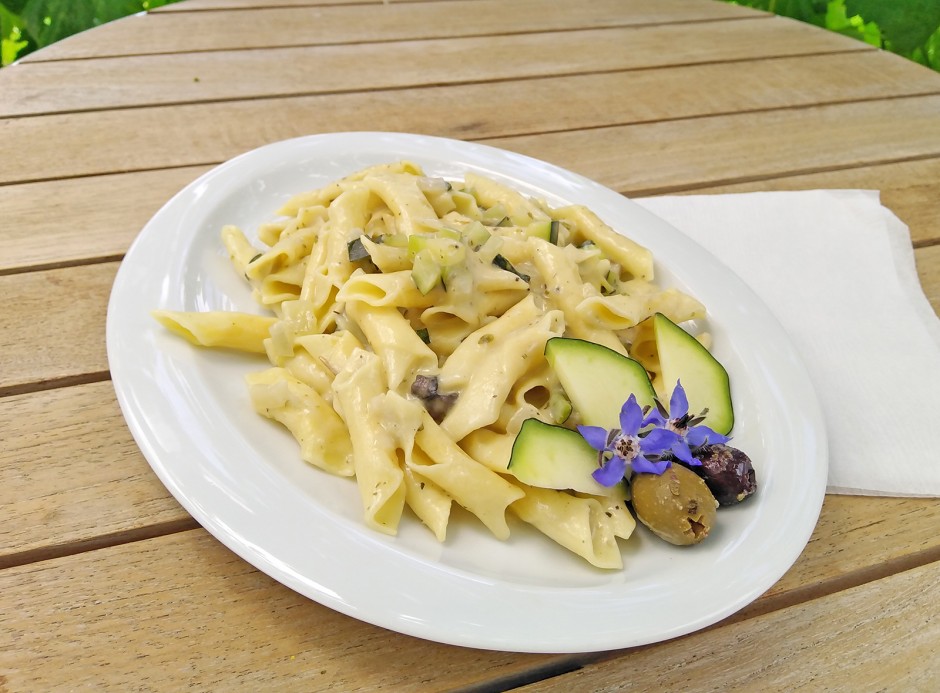 Kroatische Fuzi in Zucchinisauce