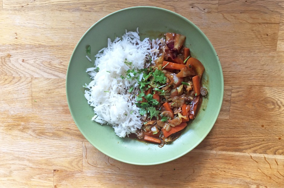 Gemüsewok mit Weißkohl