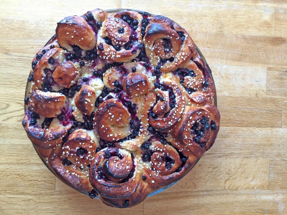 Schwedische Schwarzbeerschnecken-Pie