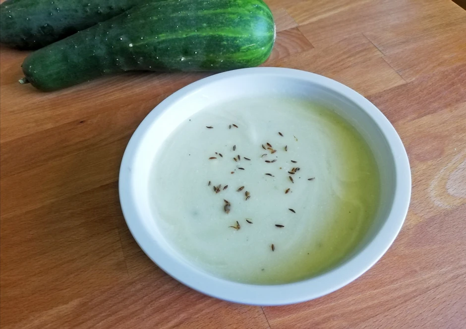 Omas Gurkensauce