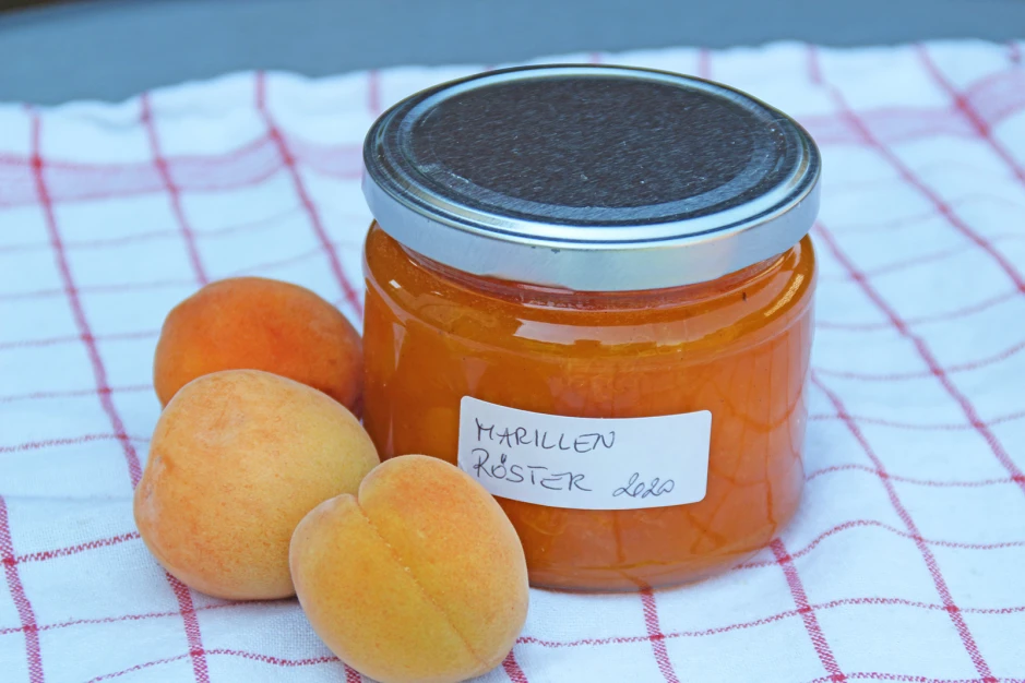 Marillenr&ouml;ster
