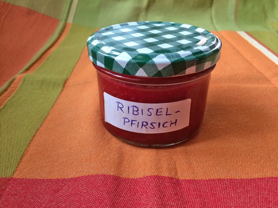 Ribisel-Pfirsich-Marmelade