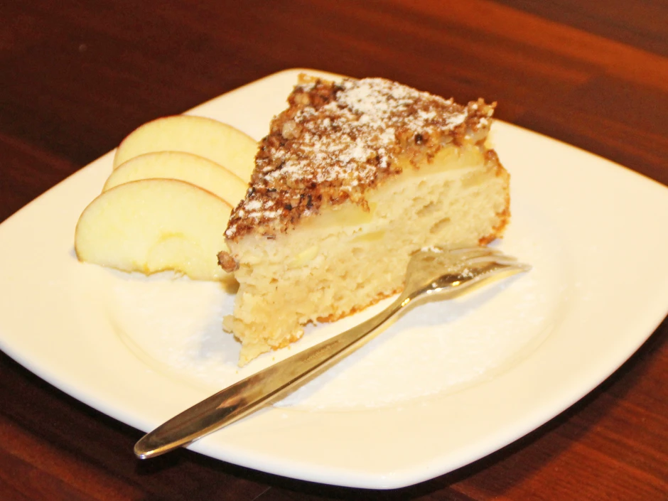 Apfelkuchen mit Waln&uuml;ssen