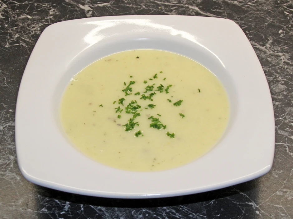 Kartoffelsuppe mit Joghurt