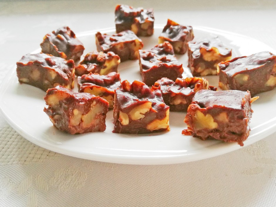 Schoko-Nuss-Fudge