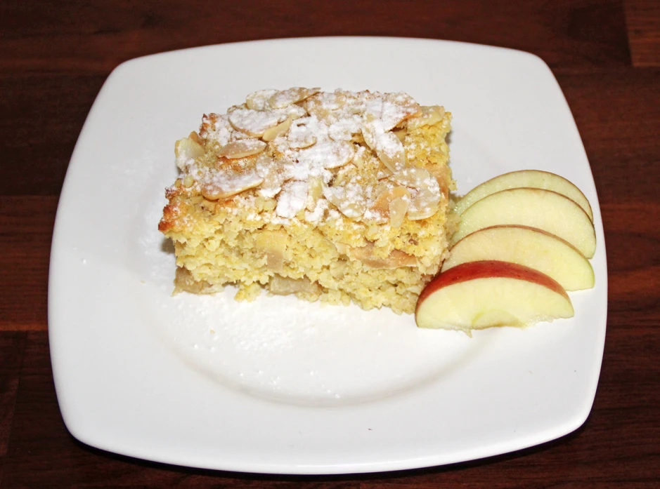 Hirseauflauf mit &Auml;pfeln