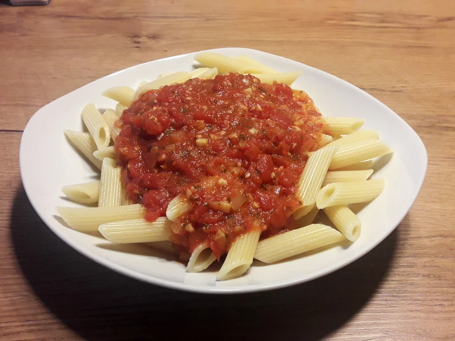 Penne all arrabiata