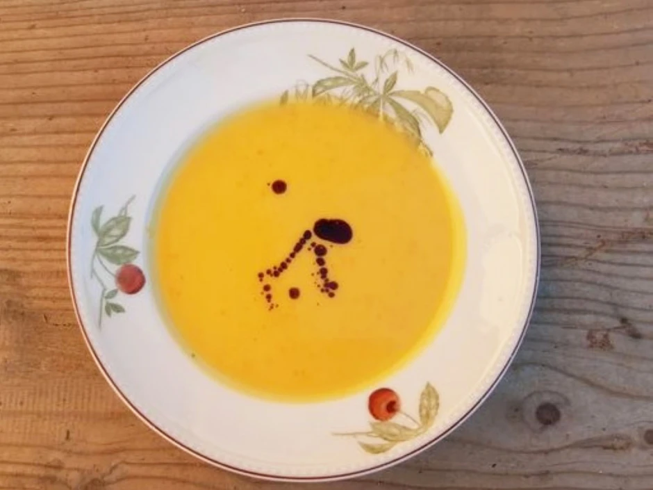 K&uuml;rbiscremesuppe