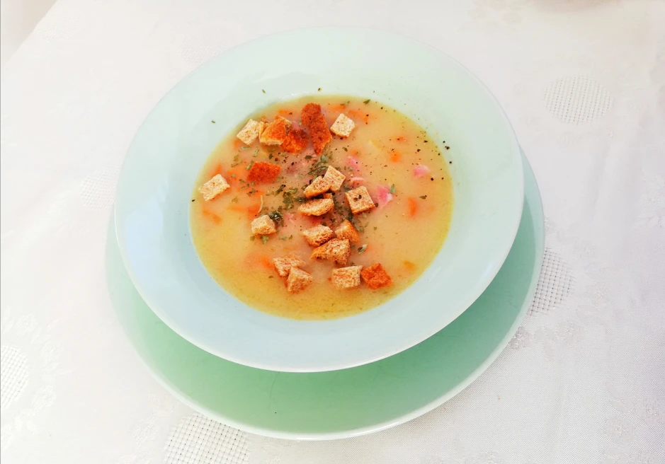 Stelzen-Suppe