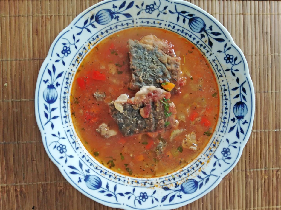 Rote Karpfensuppe