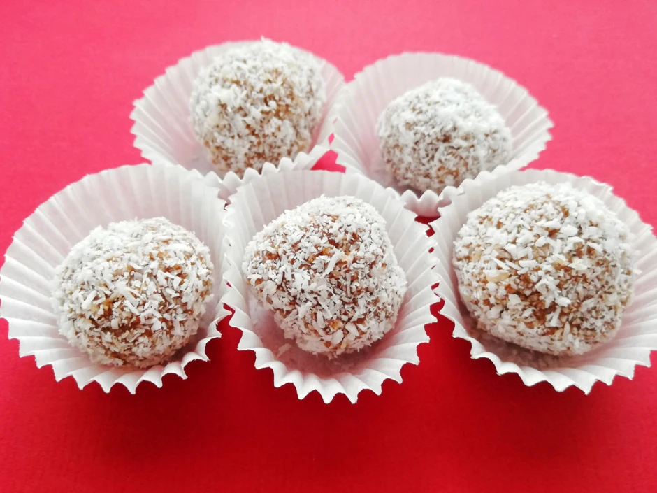 Kokos-Nuss-Kugeln