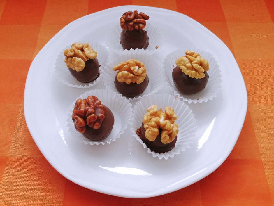 Schoko-Nuss-Kugeln