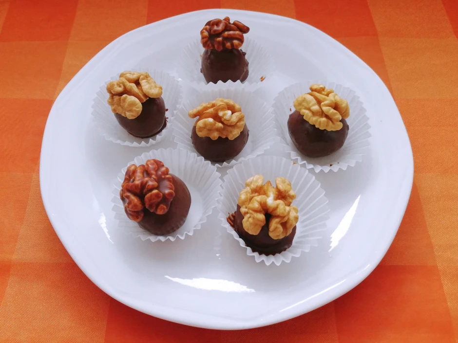 Schoko-Nuss-Kugeln