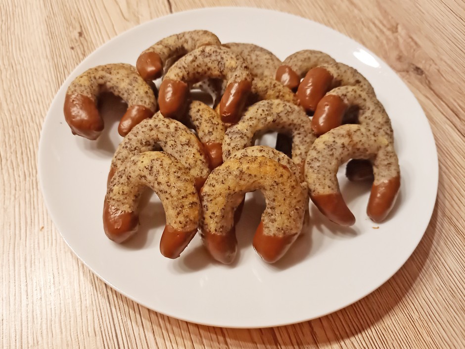 Mohnkipferl