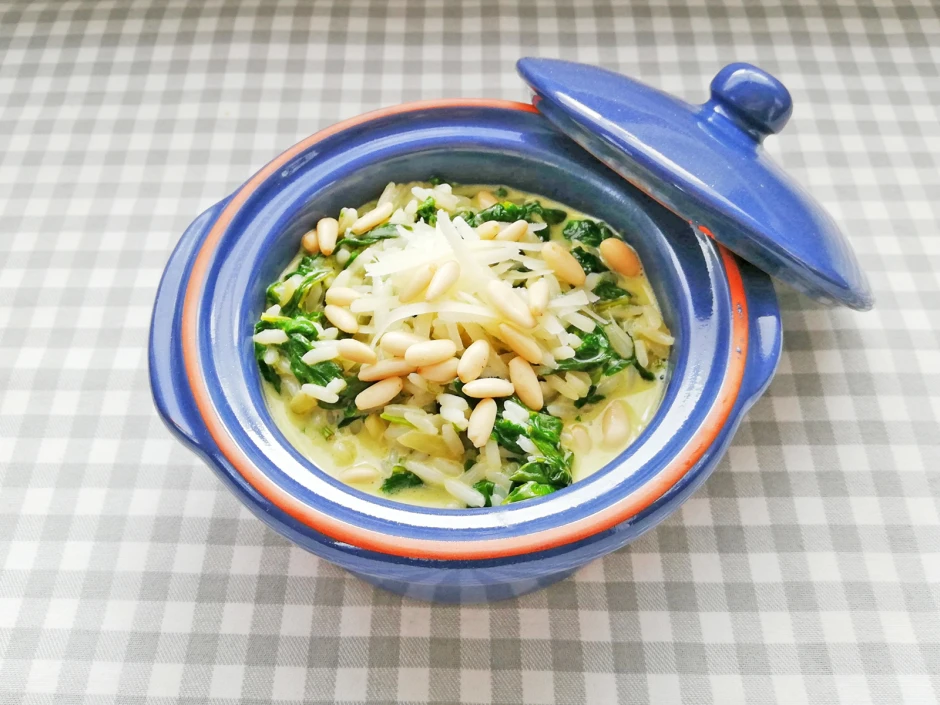 Reis-Spinatbowl