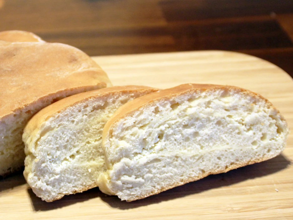 Topfenstrudel aus Germteig