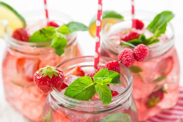 Erdbeer Himbeer Limonade