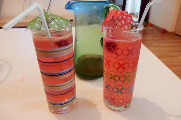 Zitronen-Himbeer-Limonade