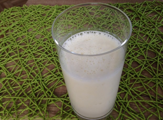 Buttermilch-Ananas-Drink