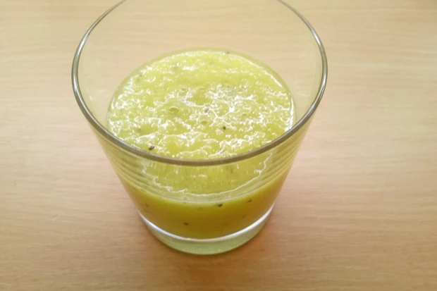 Kiwi-Melonen-Ananassmoothie