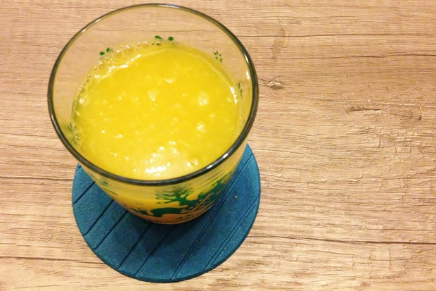 Orangen-Ananas-Saft