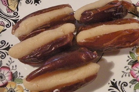 Gefüllte Datteln