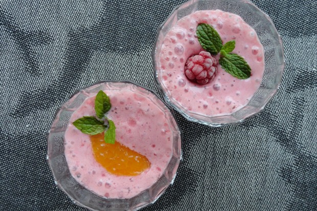 Mandarinen-Beeren-Smoothie