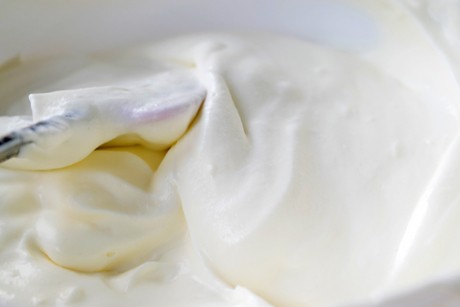 Weisse Schoko-Mousse