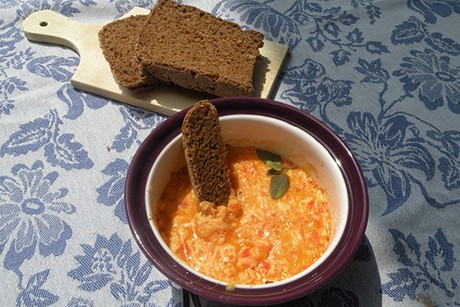 Käse-Dip aus dem Backrohr