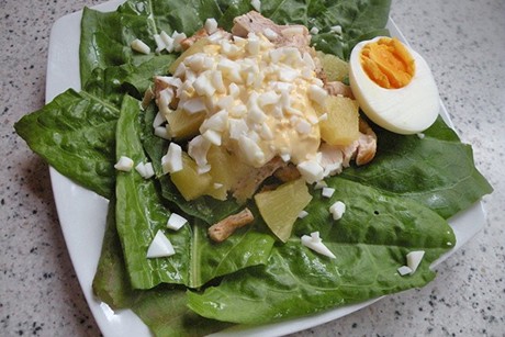 Geflügel-Ananas-Salat