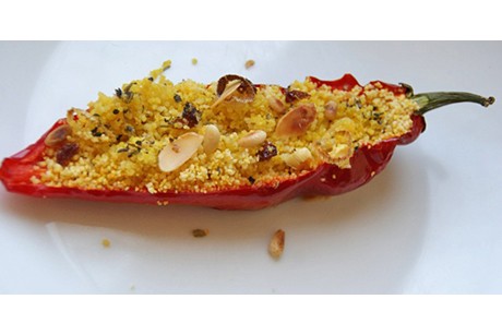 Paprikaschoten mit Couscous Fülle