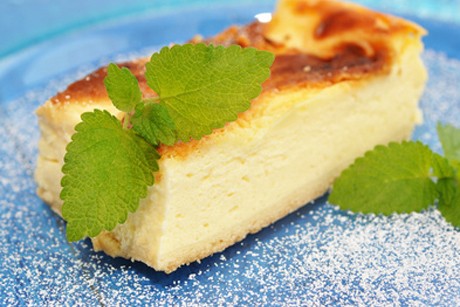 Topfenpastete mit Früchten