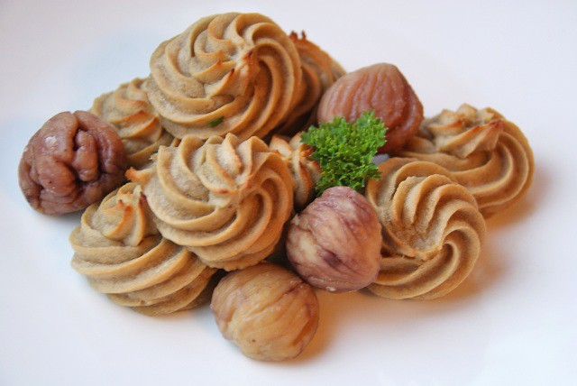 Maronihauben