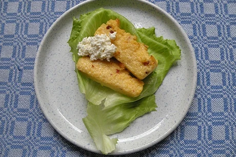 Polenta mit Salbei und Speck