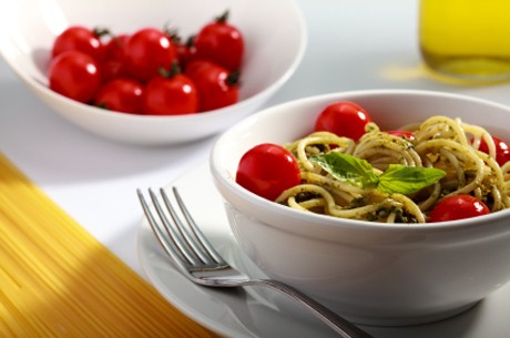 Spaghetti mit Pesto