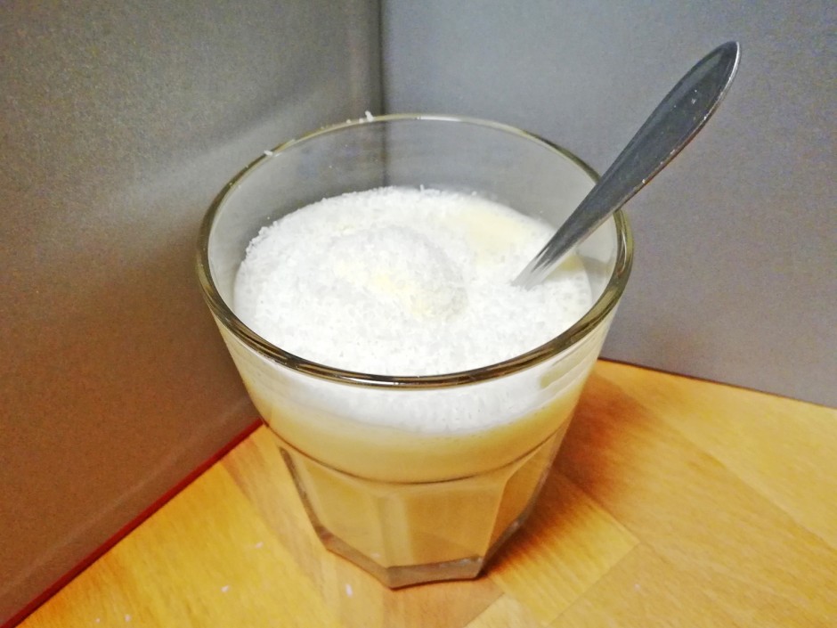 Vanille-Kokos-Drink