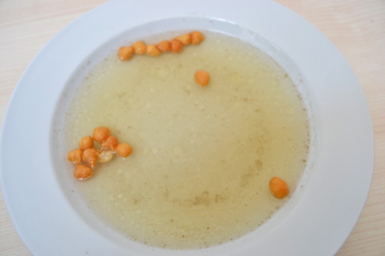 Hühnersuppe
