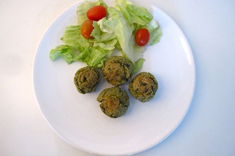 Tofu-Olivenbällchen